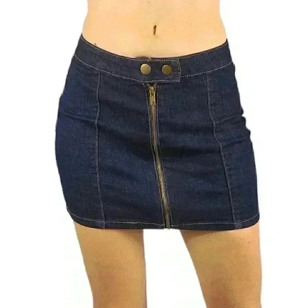Blue Spice Denim Mini Skirt Zippered Women's Size 0 Excellent Condition